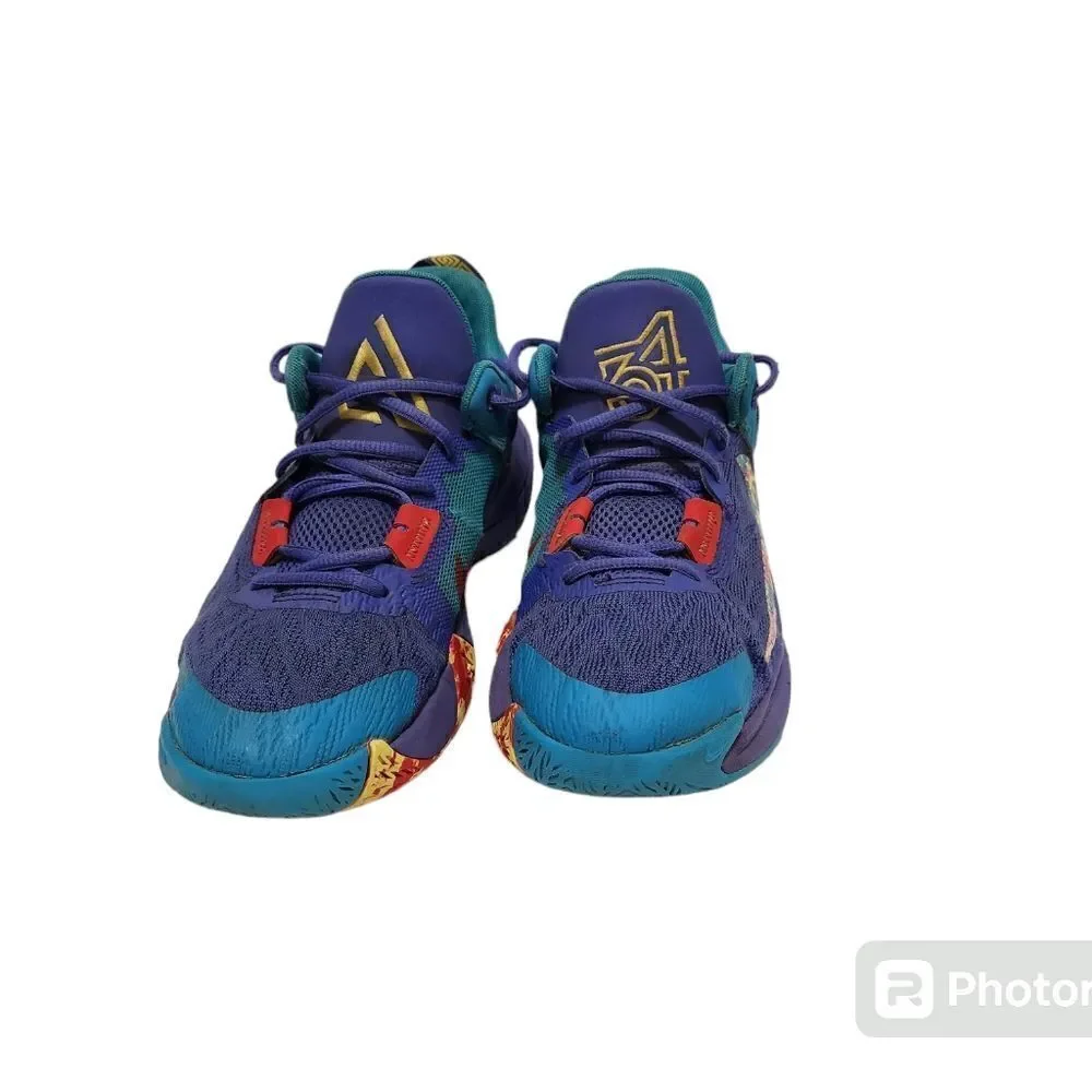 Nike gently used